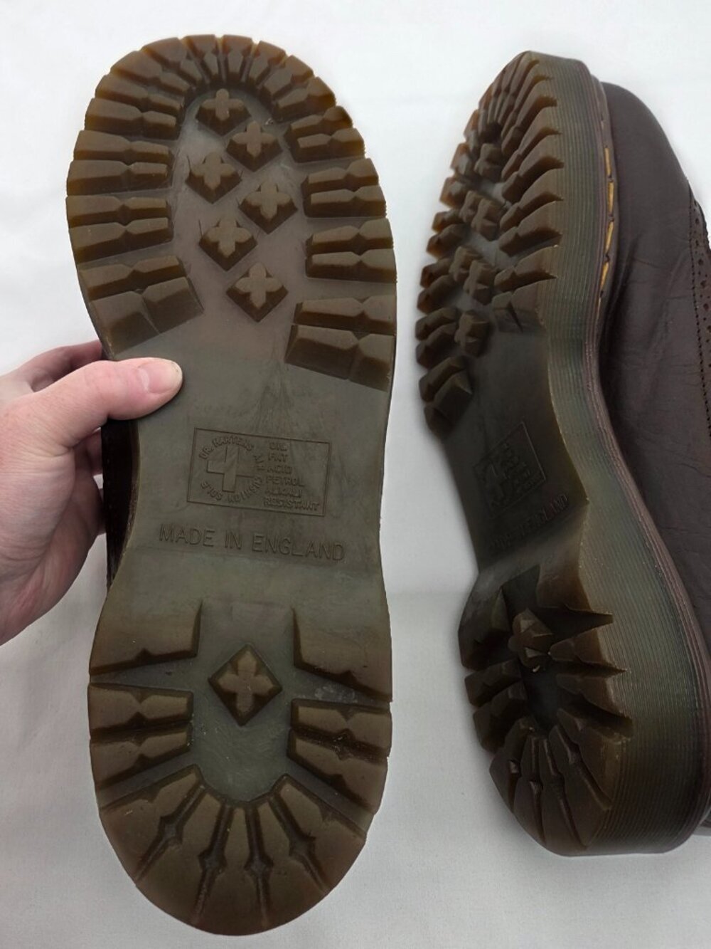 Vintage Dr. Martens 3989 Made in England Leather Wingtip Oxfords - UK 10 / US 11 - Picture 5 of 10